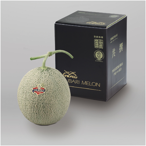 【父の日】北海道産（JA夕張市） 夕張メロン 秀品2L1玉黒箱【486556】 商品サムネイル