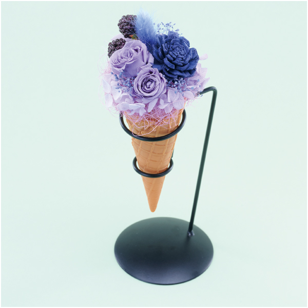 【母の日】Luna プリザーブドフラワー アイスクリームアレンジ「ブラックベリー」【484822】 商品サムネイル