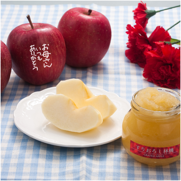 【母の日早得】青森県産 メッセージ入り 赤いりんごとすりおろしりんご【483726】 商品画像(1)