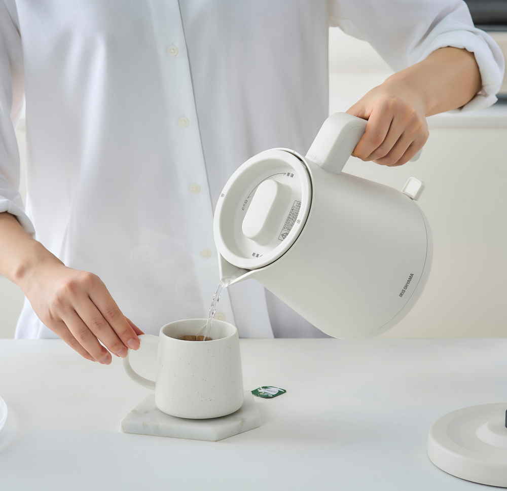 アイリスオーヤマ 電気ケトル 【ご予約】 商品画像(2)